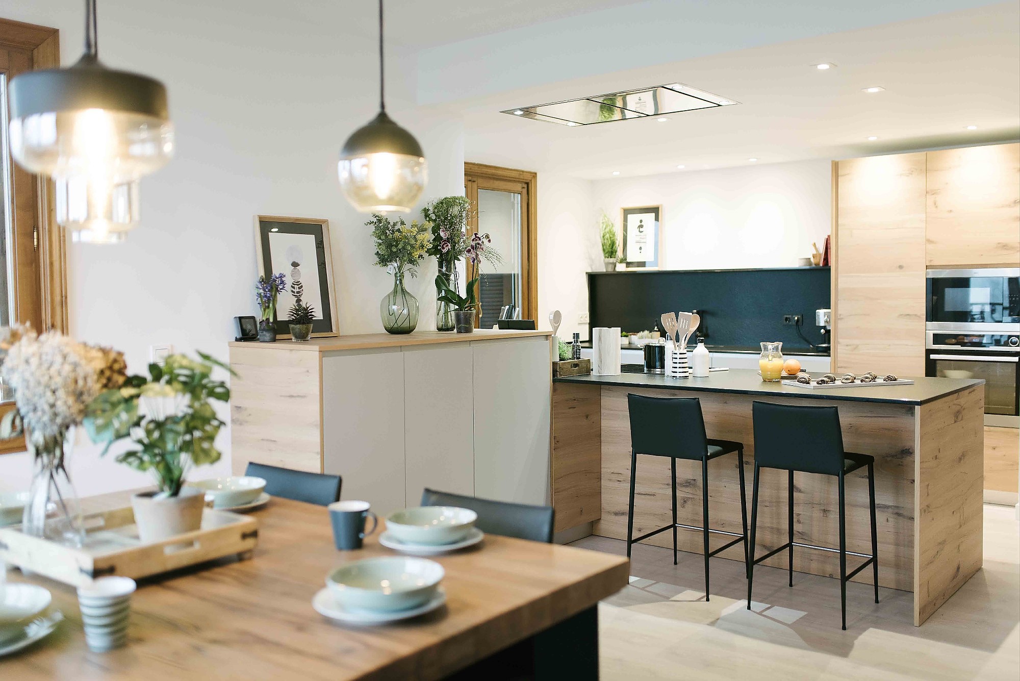 Keys to choosing the best extractor hood for your kitchen